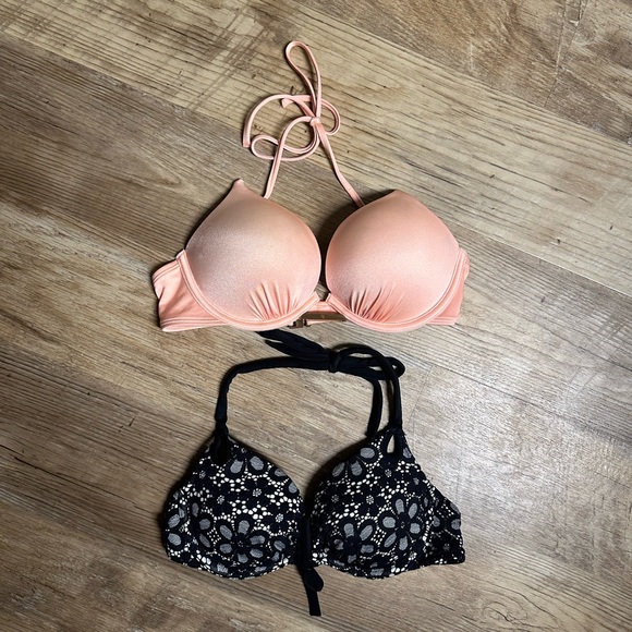 Victoria’s Secret Bikini Tops - Picture 3 of 4